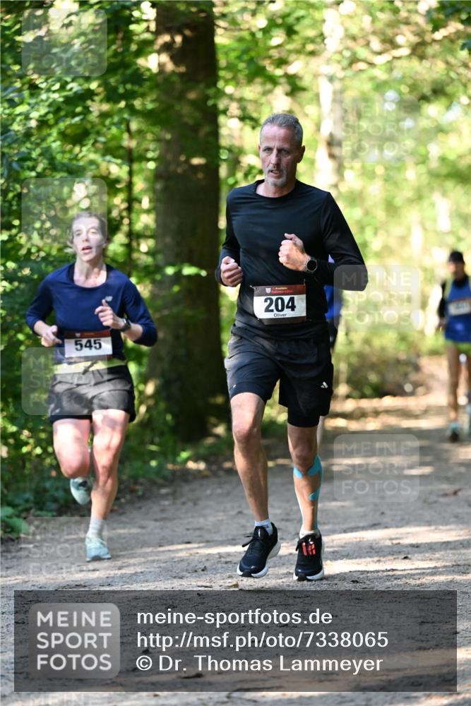 06.10.2024 - Bramfelder Halbmarathon 2024 Dr. Thomas Lammeyer http://msf.ph/oto/7338065 06.10.2024 10:24:50 Laufen 545, 204 meine-sportfotos.de