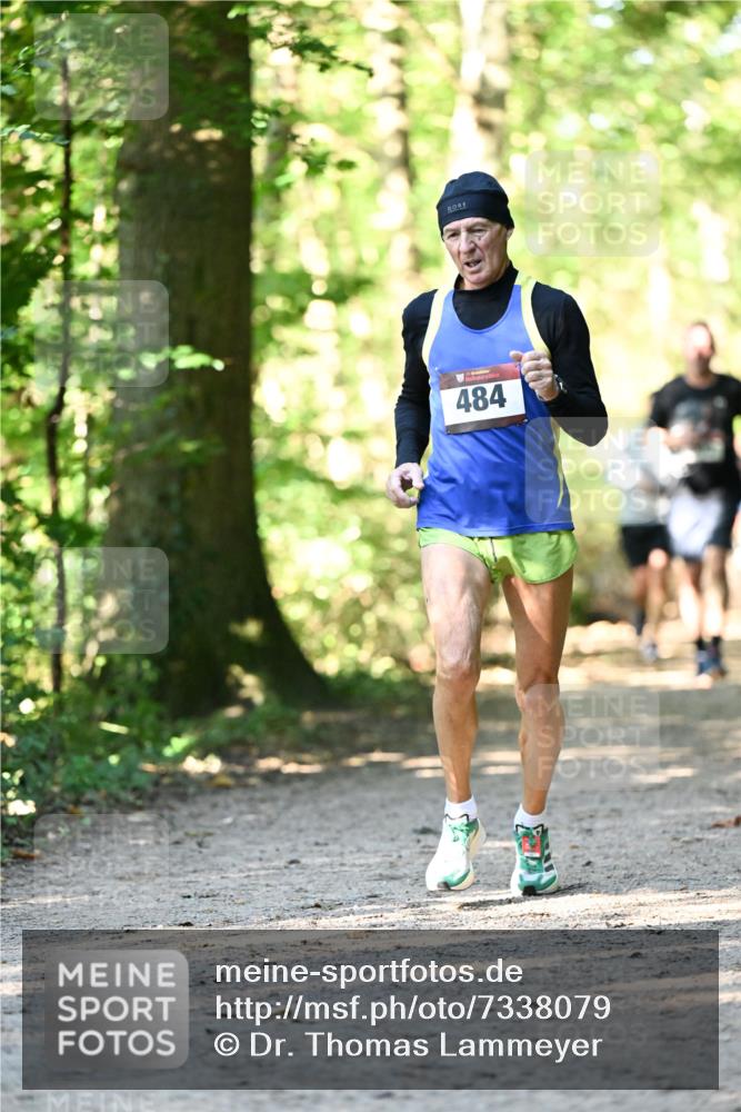 06.10.2024 - Bramfelder Halbmarathon 2024 Dr. Thomas Lammeyer http://msf.ph/oto/7338079 06.10.2024 10:24:54 Laufen 484 meine-sportfotos.de