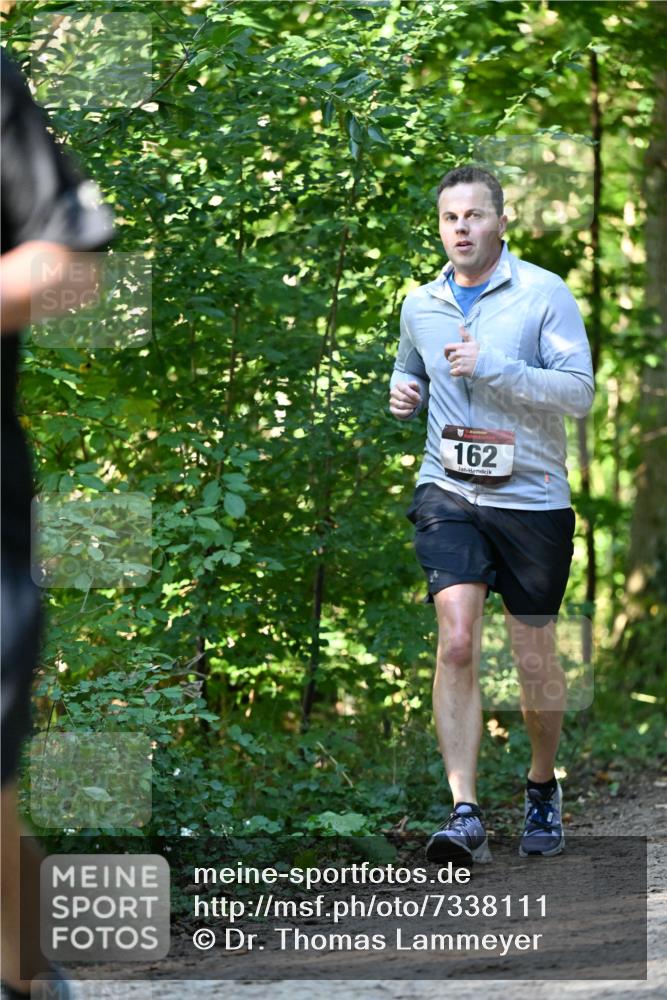 06.10.2024 - Bramfelder Halbmarathon 2024 Dr. Thomas Lammeyer http://msf.ph/oto/7338111 06.10.2024 10:25:02 Laufen 162 meine-sportfotos.de