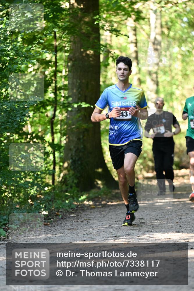 06.10.2024 - Bramfelder Halbmarathon 2024 Dr. Thomas Lammeyer http://msf.ph/oto/7338117 06.10.2024 10:25:04 Laufen 43 meine-sportfotos.de