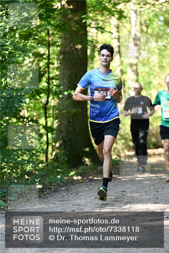 06.10.2024 - Bramfelder Halbmarathon 2024 Dr. Thomas Lammeyer http://msf.ph/oto/7338118 06.10.2024 10:25:04 Laufen 3 meine-sportfotos.de