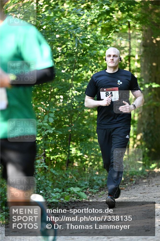 06.10.2024 - Bramfelder Halbmarathon 2024 Dr. Thomas Lammeyer http://msf.ph/oto/7338135 06.10.2024 10:25:07 Laufen 84, 72 meine-sportfotos.de