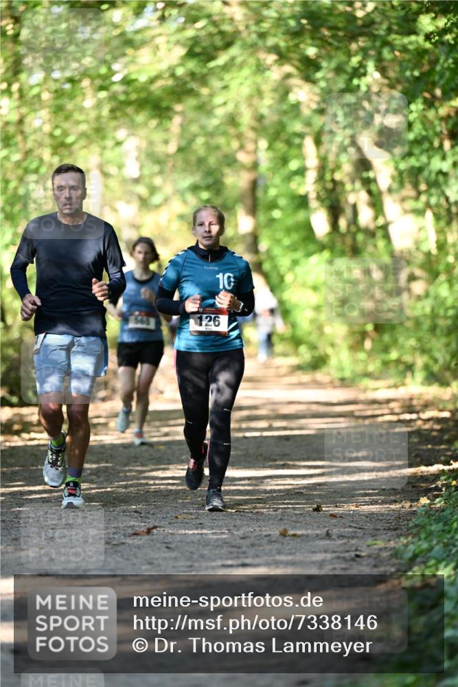 06.10.2024 - Bramfelder Halbmarathon 2024 Dr. Thomas Lammeyer http://msf.ph/oto/7338146 06.10.2024 10:25:16 Laufen 126, 10 meine-sportfotos.de