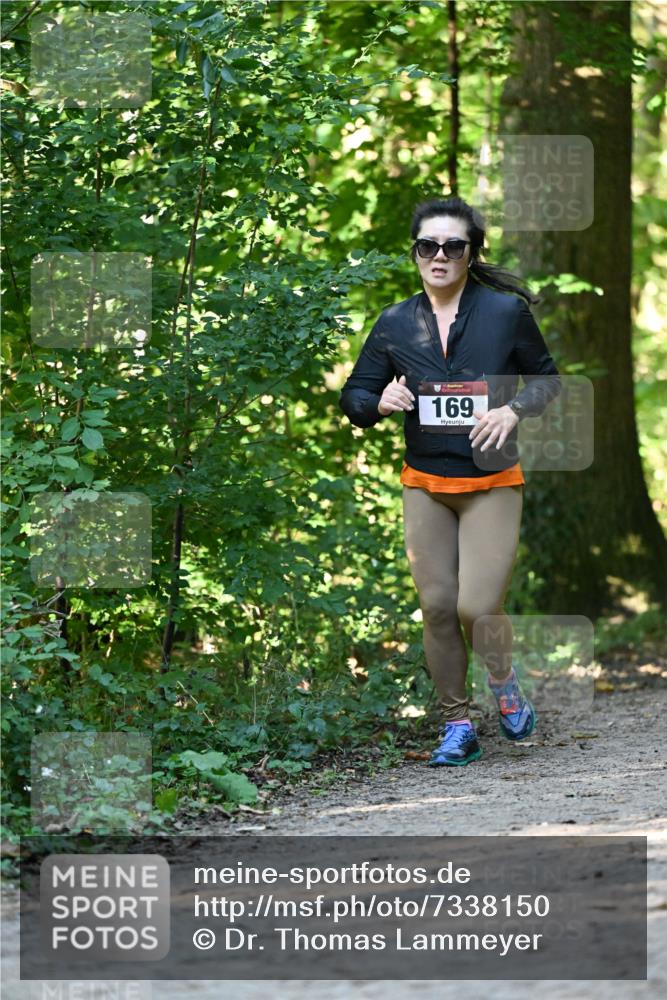 06.10.2024 - Bramfelder Halbmarathon 2024 Dr. Thomas Lammeyer http://msf.ph/oto/7338150 06.10.2024 10:25:17 Laufen 169 meine-sportfotos.de