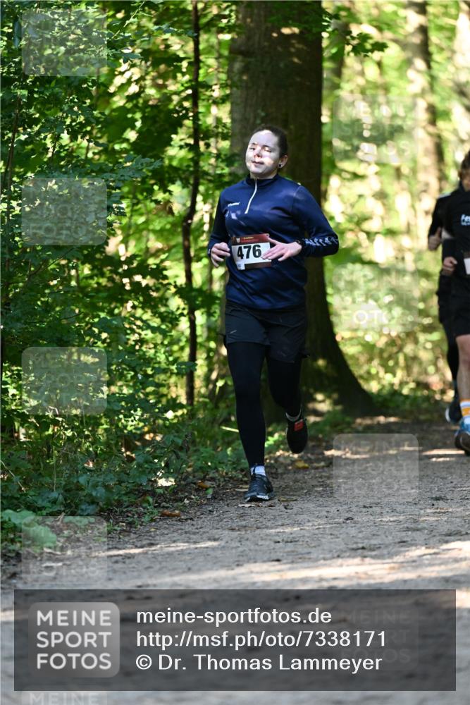 06.10.2024 - Bramfelder Halbmarathon 2024 Dr. Thomas Lammeyer http://msf.ph/oto/7338171 06.10.2024 10:25:43 Laufen 476 meine-sportfotos.de