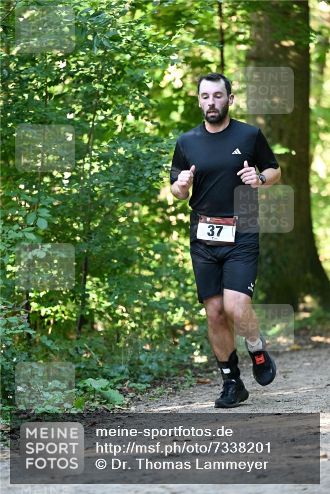 06.10.2024 - Bramfelder Halbmarathon 2024 Dr. Thomas Lammeyer http://msf.ph/oto/7338201 06.10.2024 10:25:49 Laufen 37 meine-sportfotos.de