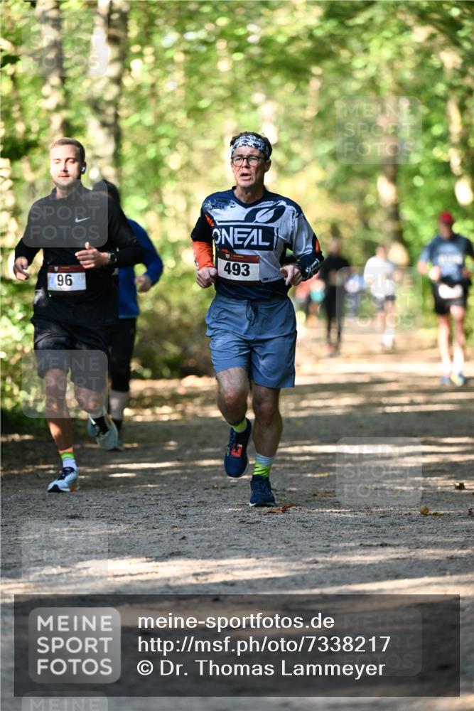 06.10.2024 - Bramfelder Halbmarathon 2024 Dr. Thomas Lammeyer http://msf.ph/oto/7338217 06.10.2024 10:25:58 Laufen 96, 493 meine-sportfotos.de