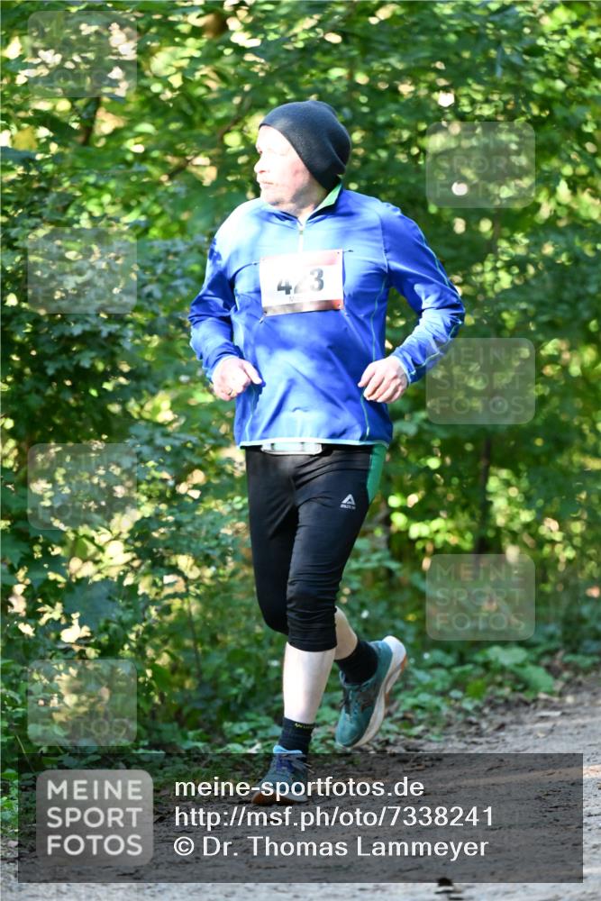 06.10.2024 - Bramfelder Halbmarathon 2024 Dr. Thomas Lammeyer http://msf.ph/oto/7338241 06.10.2024 10:26:03 Laufen 3 meine-sportfotos.de