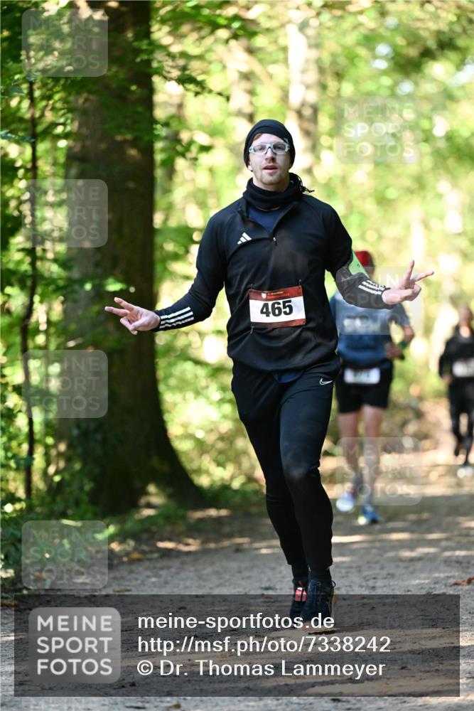 06.10.2024 - Bramfelder Halbmarathon 2024 Dr. Thomas Lammeyer http://msf.ph/oto/7338242 06.10.2024 10:26:03 Laufen 465 meine-sportfotos.de