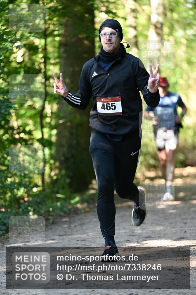 06.10.2024 - Bramfelder Halbmarathon 2024 Dr. Thomas Lammeyer http://msf.ph/oto/7338246 06.10.2024 10:26:04 Laufen 465 meine-sportfotos.de