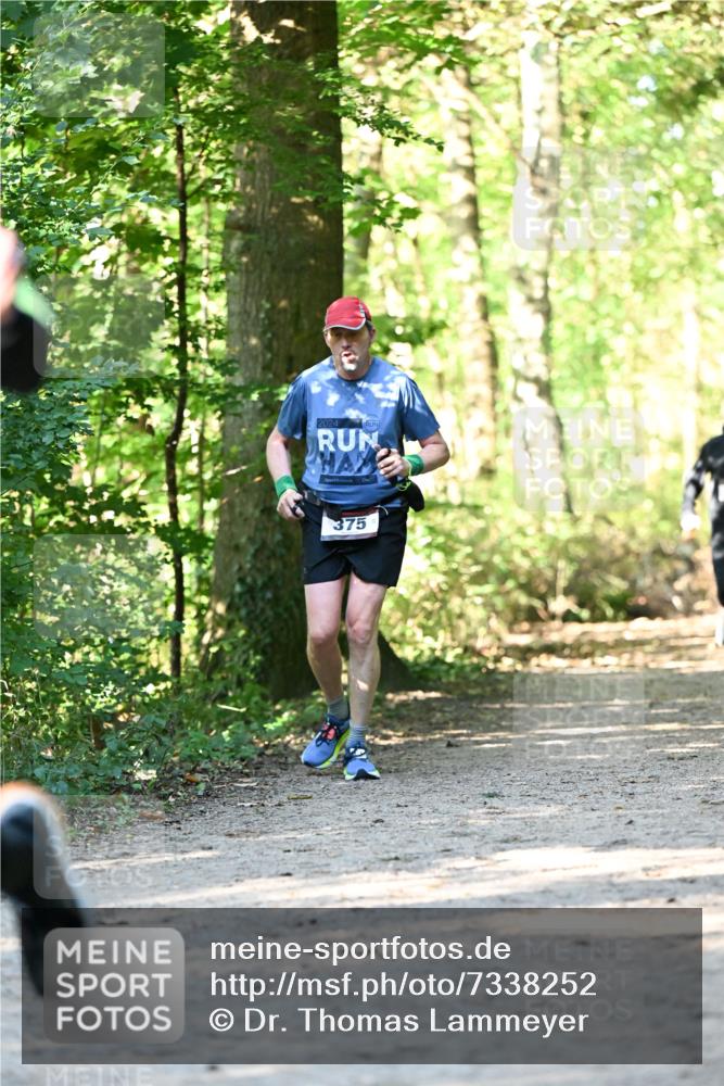 06.10.2024 - Bramfelder Halbmarathon 2024 Dr. Thomas Lammeyer http://msf.ph/oto/7338252 06.10.2024 10:26:06 Laufen 2024, 375 meine-sportfotos.de