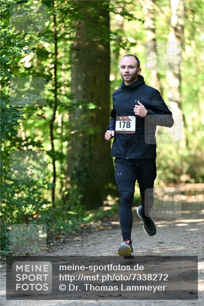 06.10.2024 - Bramfelder Halbmarathon 2024 Dr. Thomas Lammeyer http://msf.ph/oto/7338272 06.10.2024 10:26:10 Laufen 178, 123 meine-sportfotos.de