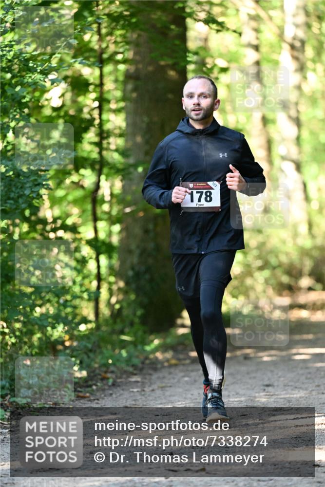 06.10.2024 - Bramfelder Halbmarathon 2024 Dr. Thomas Lammeyer http://msf.ph/oto/7338274 06.10.2024 10:26:10 Laufen 33, 178, 123 meine-sportfotos.de