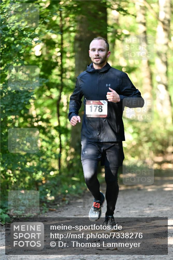 06.10.2024 - Bramfelder Halbmarathon 2024 Dr. Thomas Lammeyer http://msf.ph/oto/7338276 06.10.2024 10:26:10 Laufen 123, 178 meine-sportfotos.de