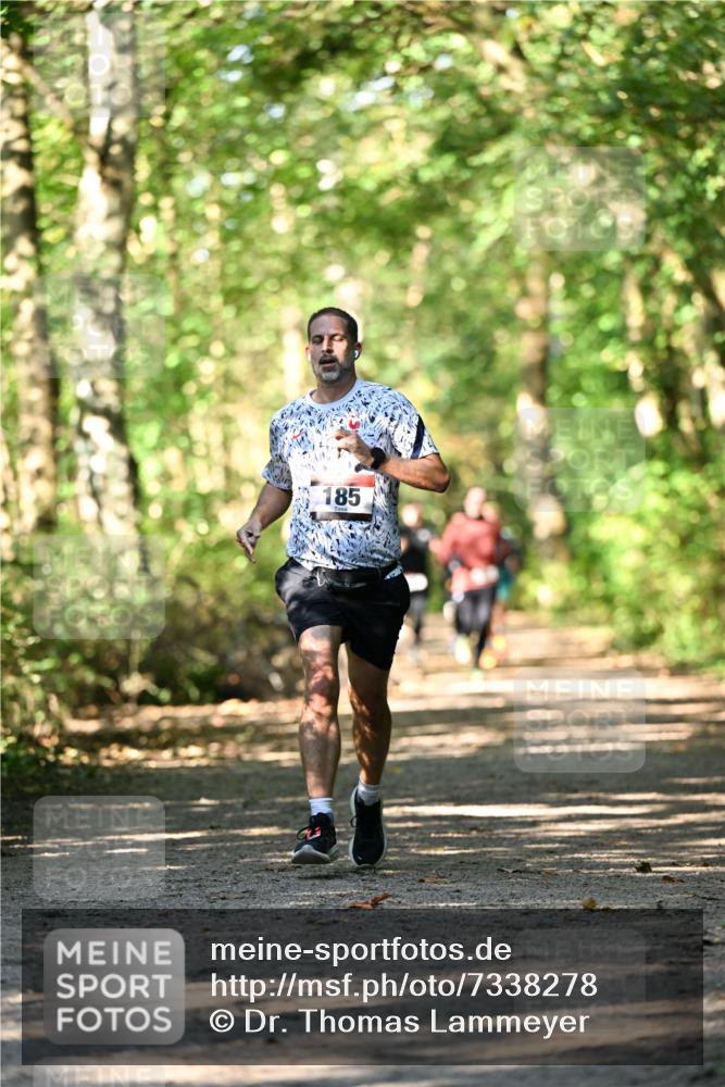 06.10.2024 - Bramfelder Halbmarathon 2024 Dr. Thomas Lammeyer http://msf.ph/oto/7338278 06.10.2024 10:26:11 Laufen 185 meine-sportfotos.de