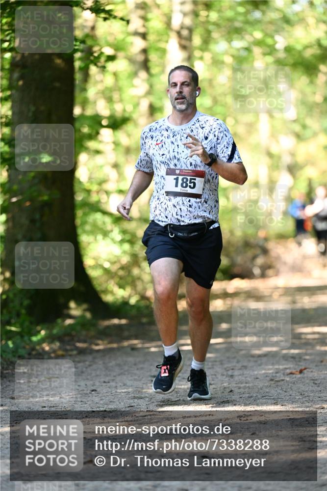 06.10.2024 - Bramfelder Halbmarathon 2024 Dr. Thomas Lammeyer http://msf.ph/oto/7338288 06.10.2024 10:26:13 Laufen 185 meine-sportfotos.de