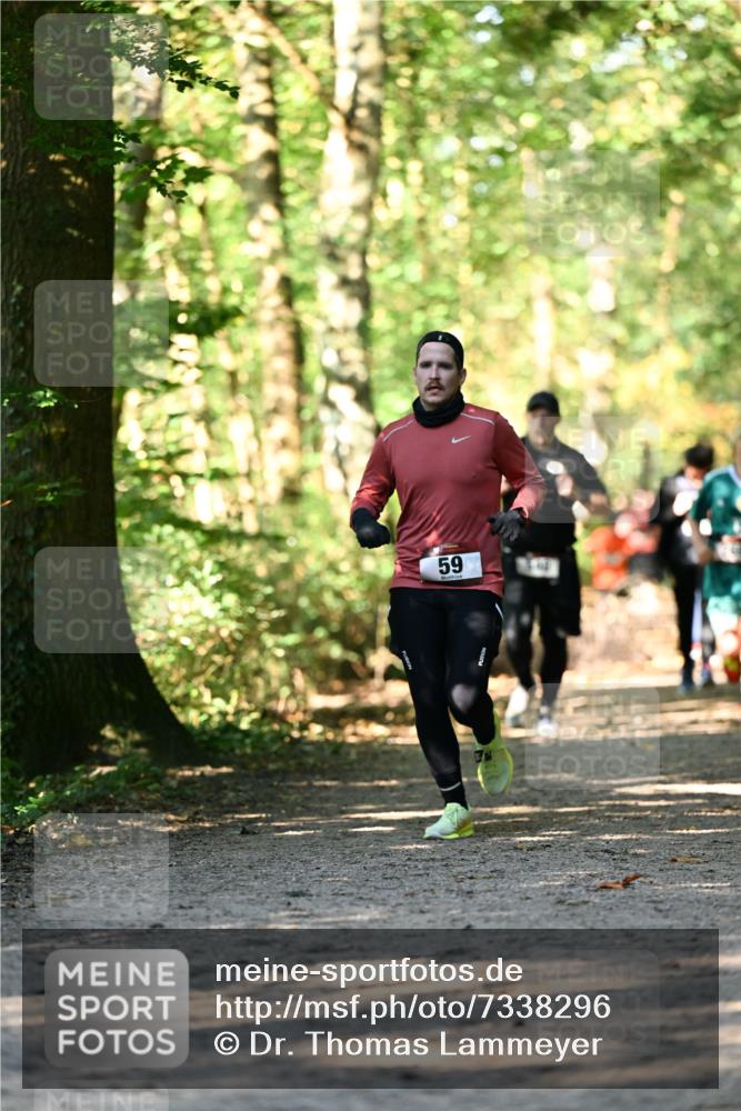 06.10.2024 - Bramfelder Halbmarathon 2024 Dr. Thomas Lammeyer http://msf.ph/oto/7338296 06.10.2024 10:26:21 Laufen 59 meine-sportfotos.de