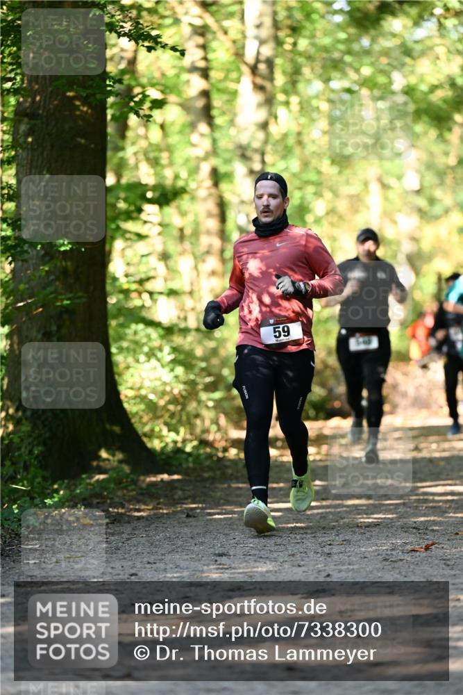 06.10.2024 - Bramfelder Halbmarathon 2024 Dr. Thomas Lammeyer http://msf.ph/oto/7338300 06.10.2024 10:26:22 Laufen 59 meine-sportfotos.de