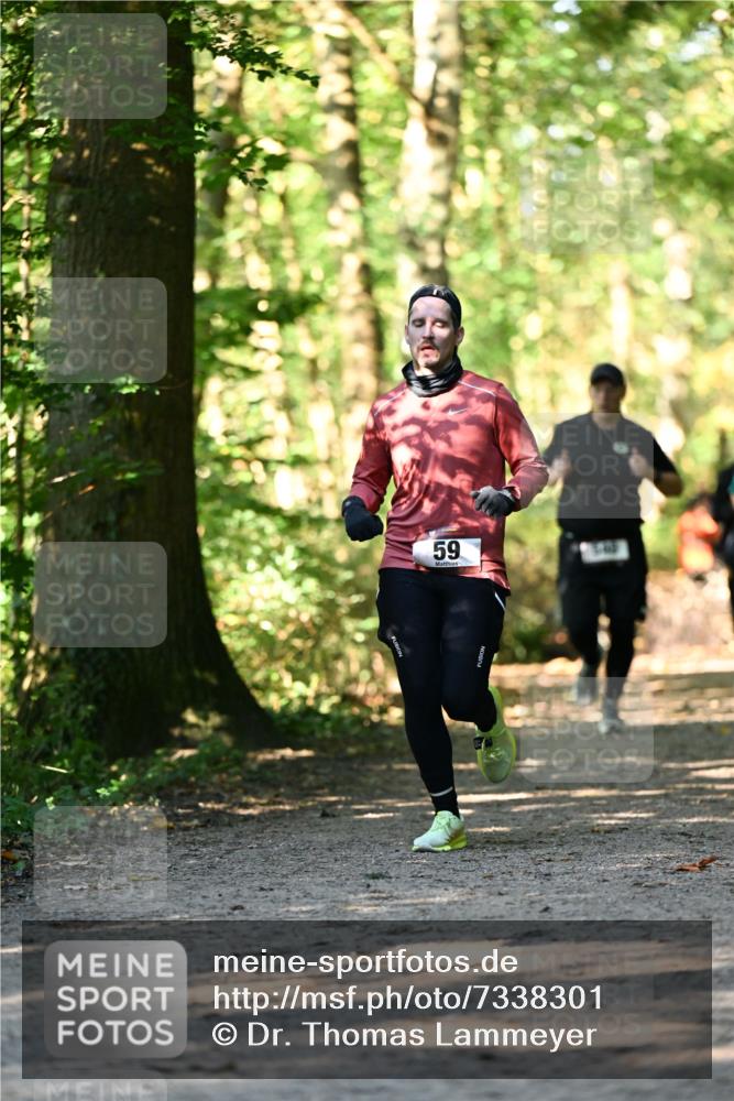 06.10.2024 - Bramfelder Halbmarathon 2024 Dr. Thomas Lammeyer http://msf.ph/oto/7338301 06.10.2024 10:26:22 Laufen 59 meine-sportfotos.de