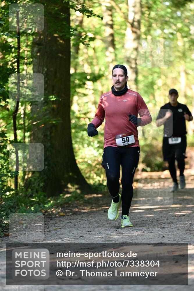 06.10.2024 - Bramfelder Halbmarathon 2024 Dr. Thomas Lammeyer http://msf.ph/oto/7338304 06.10.2024 10:26:22 Laufen 59 meine-sportfotos.de