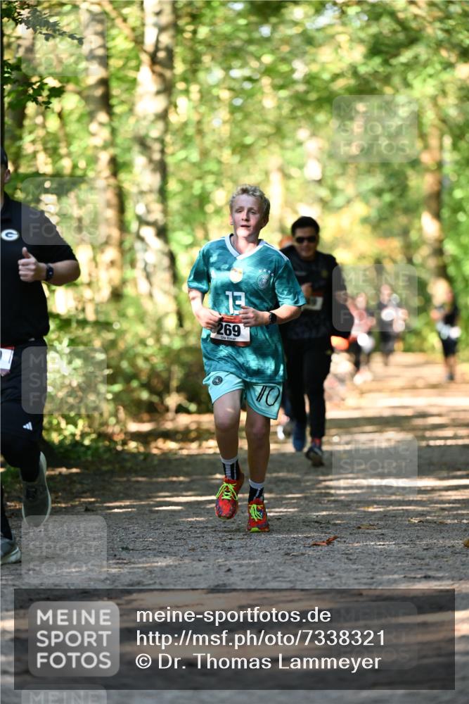 06.10.2024 - Bramfelder Halbmarathon 2024 Dr. Thomas Lammeyer http://msf.ph/oto/7338321 06.10.2024 10:26:26 Laufen 269 meine-sportfotos.de