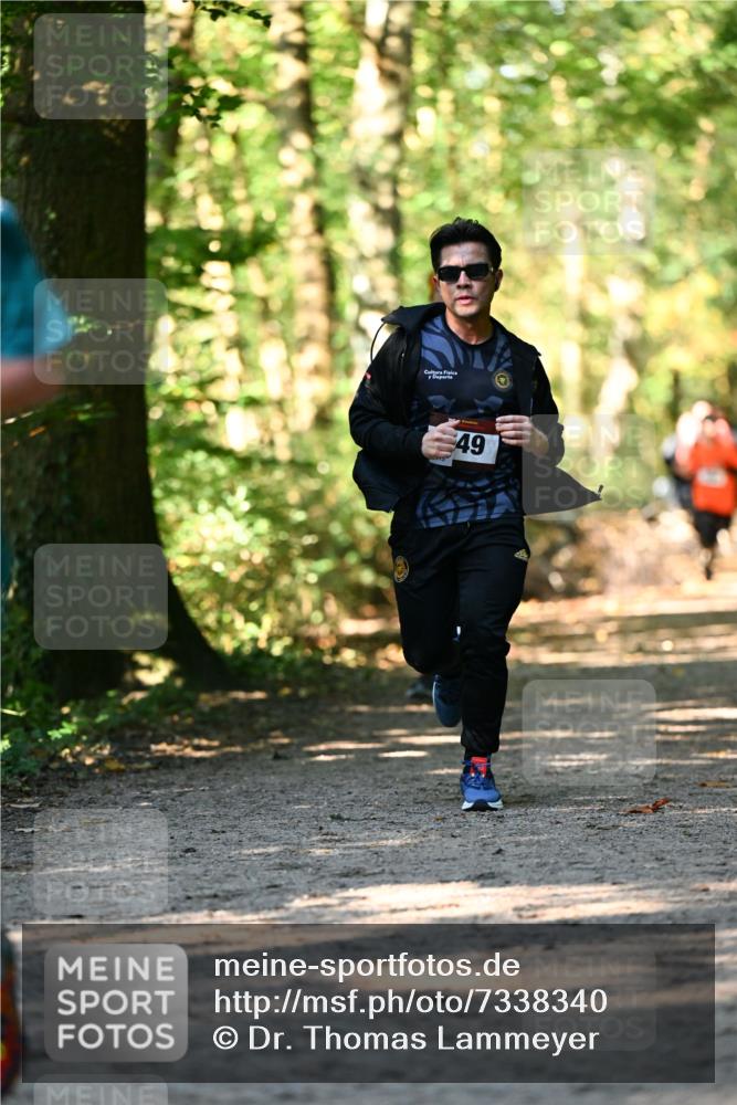 06.10.2024 - Bramfelder Halbmarathon 2024 Dr. Thomas Lammeyer http://msf.ph/oto/7338340 06.10.2024 10:26:29 Laufen 49 meine-sportfotos.de
