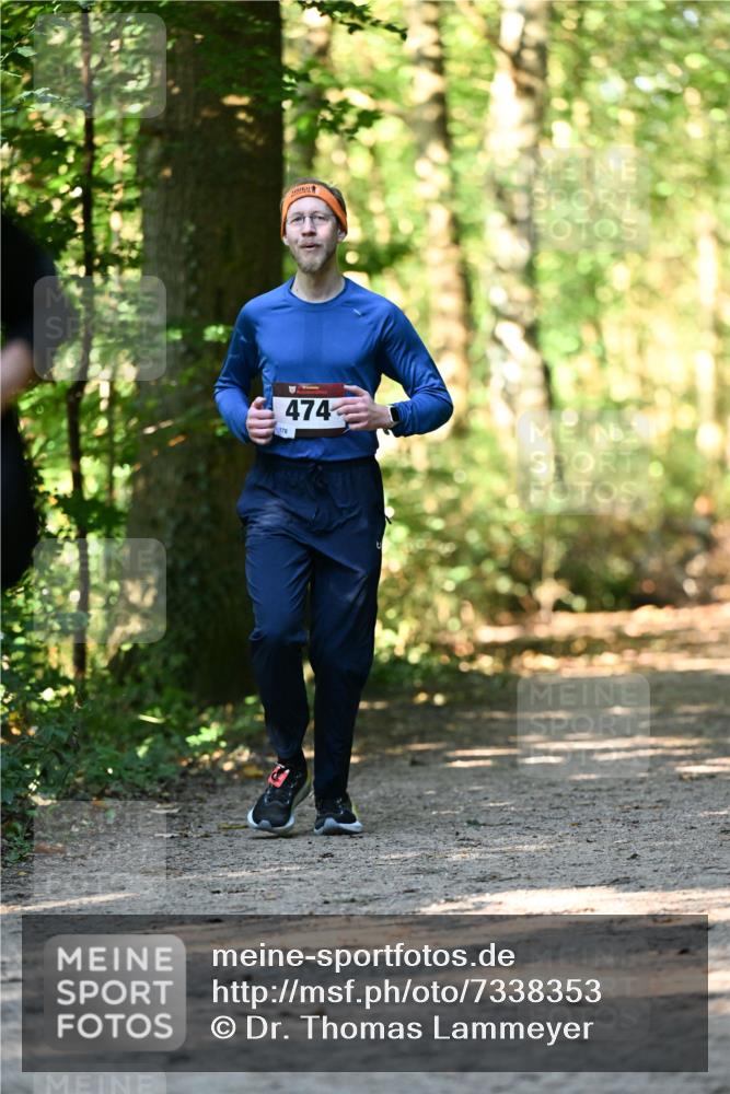 06.10.2024 - Bramfelder Halbmarathon 2024 Dr. Thomas Lammeyer http://msf.ph/oto/7338353 06.10.2024 10:26:32 Laufen 178, 474 meine-sportfotos.de