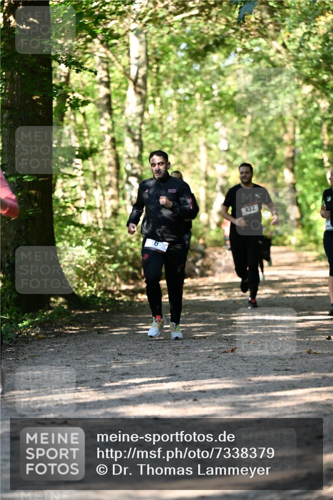 06.10.2024 - Bramfelder Halbmarathon 2024 Dr. Thomas Lammeyer http://msf.ph/oto/7338379 06.10.2024 10:26:43 Laufen 432 meine-sportfotos.de