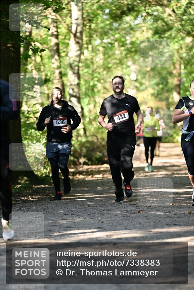 06.10.2024 - Bramfelder Halbmarathon 2024 Dr. Thomas Lammeyer http://msf.ph/oto/7338383 06.10.2024 10:26:45 Laufen 536, 432 meine-sportfotos.de