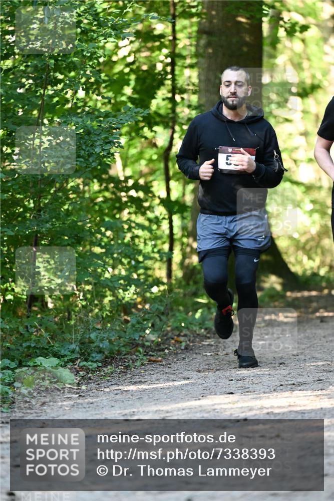 06.10.2024 - Bramfelder Halbmarathon 2024 Dr. Thomas Lammeyer http://msf.ph/oto/7338393 06.10.2024 10:26:47 Laufen  meine-sportfotos.de