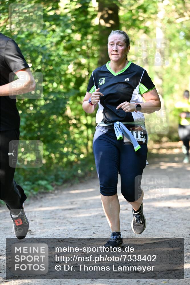 06.10.2024 - Bramfelder Halbmarathon 2024 Dr. Thomas Lammeyer http://msf.ph/oto/7338402 06.10.2024 10:26:49 Laufen 19 meine-sportfotos.de