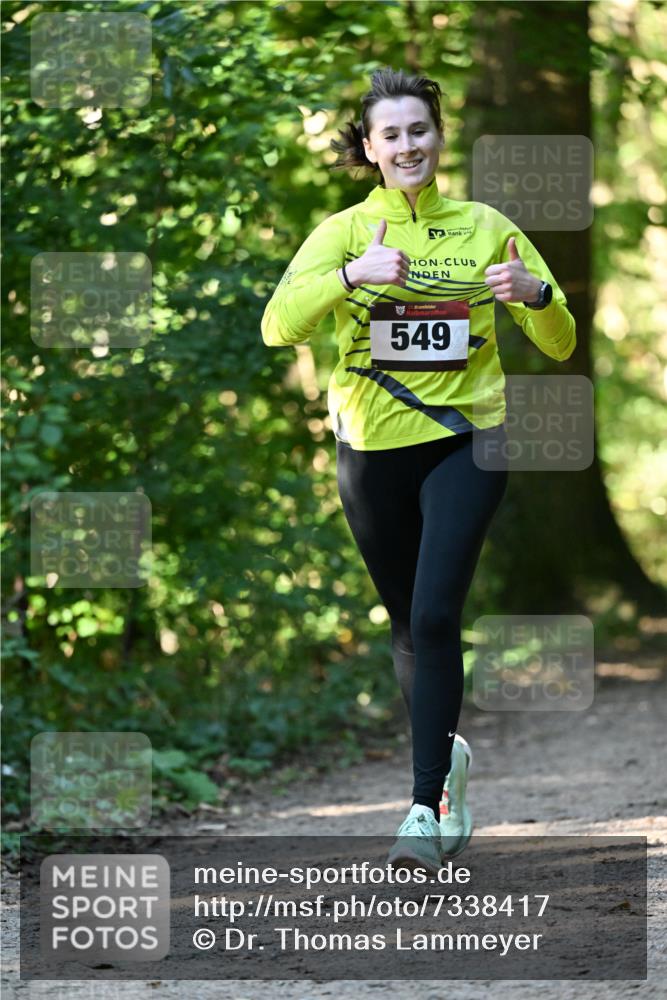 06.10.2024 - Bramfelder Halbmarathon 2024 Dr. Thomas Lammeyer http://msf.ph/oto/7338417 06.10.2024 10:26:53 Laufen 549 meine-sportfotos.de