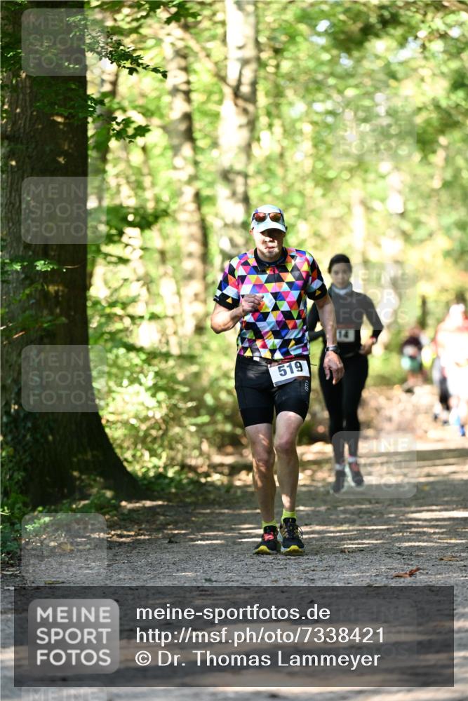06.10.2024 - Bramfelder Halbmarathon 2024 Dr. Thomas Lammeyer http://msf.ph/oto/7338421 06.10.2024 10:26:58 Laufen 519 meine-sportfotos.de