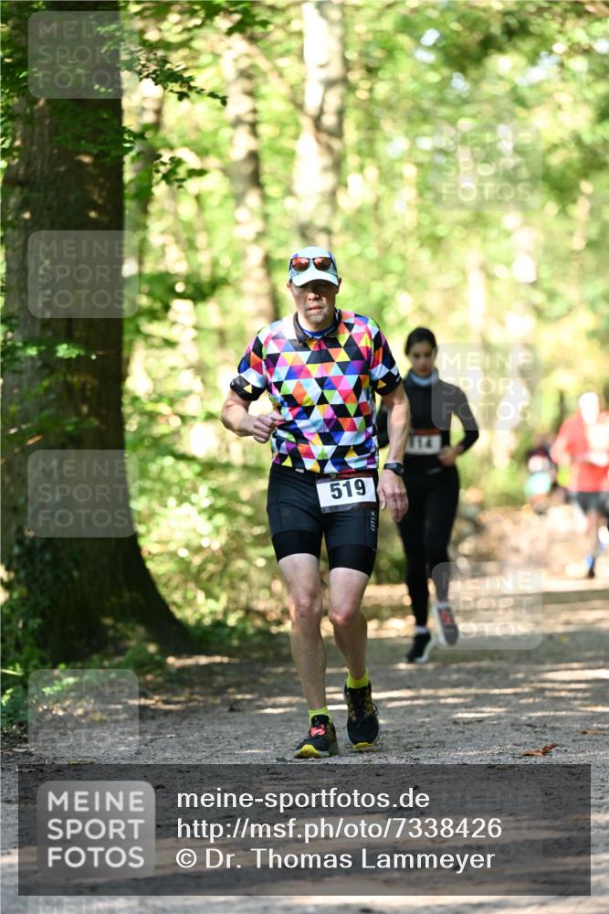 06.10.2024 - Bramfelder Halbmarathon 2024 Dr. Thomas Lammeyer http://msf.ph/oto/7338426 06.10.2024 10:26:58 Laufen 519, 114 meine-sportfotos.de