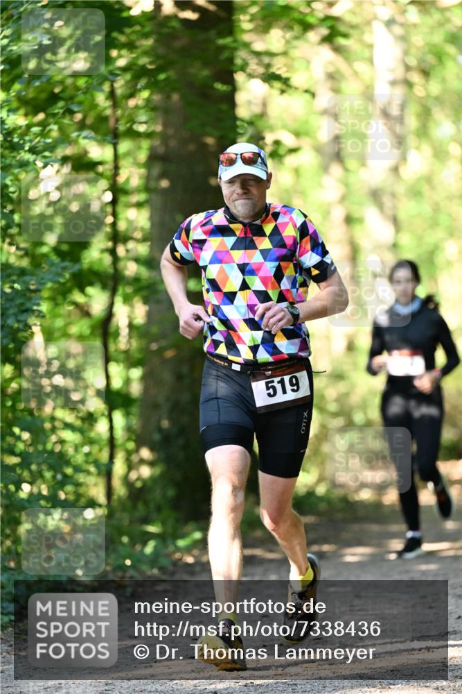 06.10.2024 - Bramfelder Halbmarathon 2024 Dr. Thomas Lammeyer http://msf.ph/oto/7338436 06.10.2024 10:27:00 Laufen 519 meine-sportfotos.de