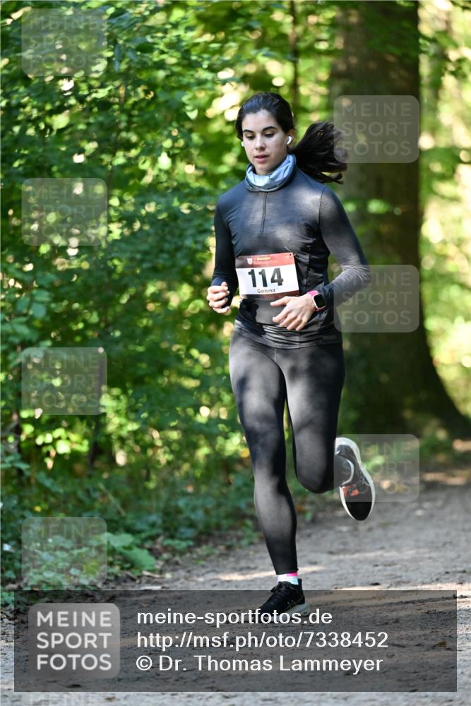 06.10.2024 - Bramfelder Halbmarathon 2024 Dr. Thomas Lammeyer http://msf.ph/oto/7338452 06.10.2024 10:27:02 Laufen 114 meine-sportfotos.de
