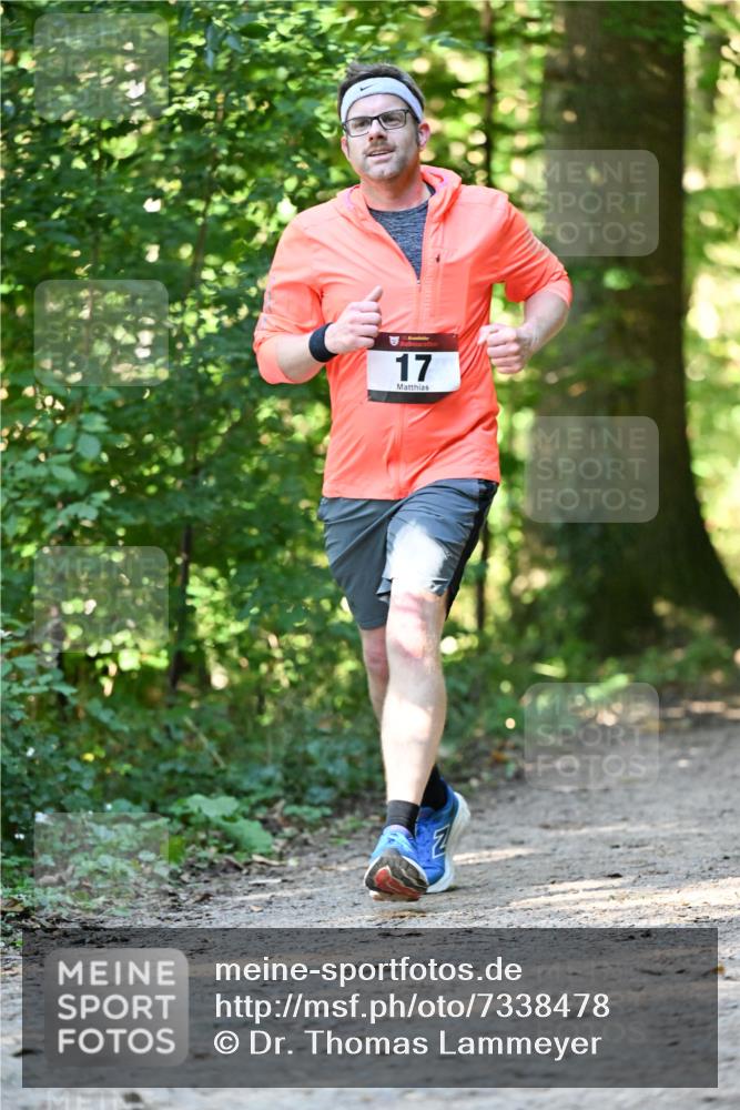 06.10.2024 - Bramfelder Halbmarathon 2024 Dr. Thomas Lammeyer http://msf.ph/oto/7338478 06.10.2024 10:27:09 Laufen 17 meine-sportfotos.de