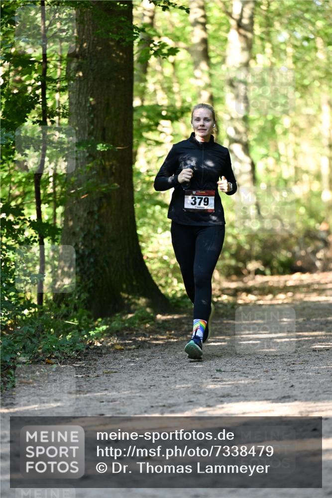 06.10.2024 - Bramfelder Halbmarathon 2024 Dr. Thomas Lammeyer http://msf.ph/oto/7338479 06.10.2024 10:27:10 Laufen 379 meine-sportfotos.de