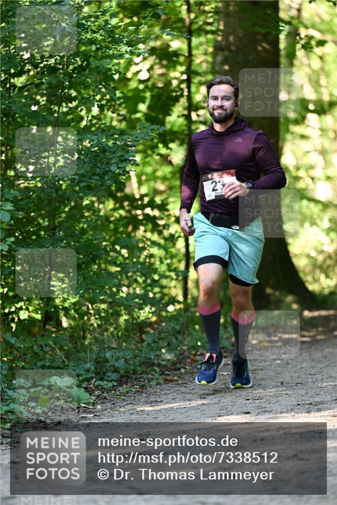 06.10.2024 - Bramfelder Halbmarathon 2024 Dr. Thomas Lammeyer http://msf.ph/oto/7338512 06.10.2024 10:27:20 Laufen 23, 177 meine-sportfotos.de