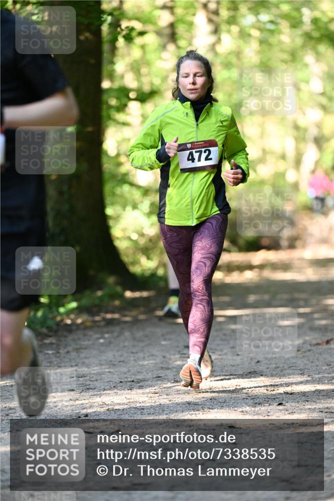06.10.2024 - Bramfelder Halbmarathon 2024 Dr. Thomas Lammeyer http://msf.ph/oto/7338535 06.10.2024 10:27:25 Laufen 472 meine-sportfotos.de
