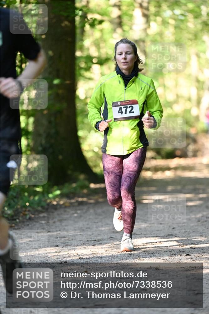 06.10.2024 - Bramfelder Halbmarathon 2024 Dr. Thomas Lammeyer http://msf.ph/oto/7338536 06.10.2024 10:27:25 Laufen 472 meine-sportfotos.de