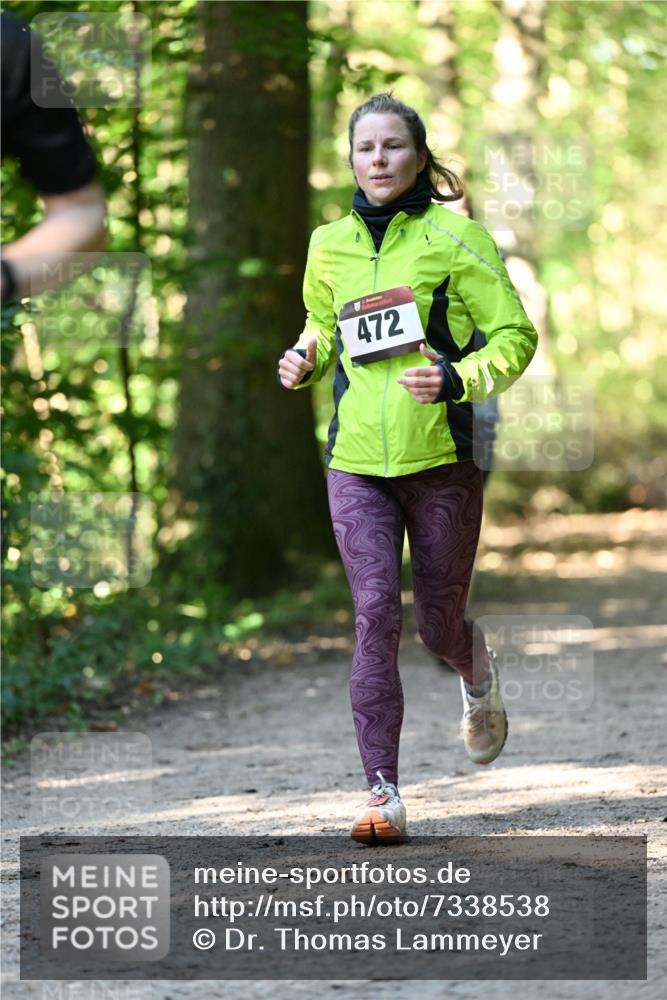 06.10.2024 - Bramfelder Halbmarathon 2024 Dr. Thomas Lammeyer http://msf.ph/oto/7338538 06.10.2024 10:27:25 Laufen 472 meine-sportfotos.de