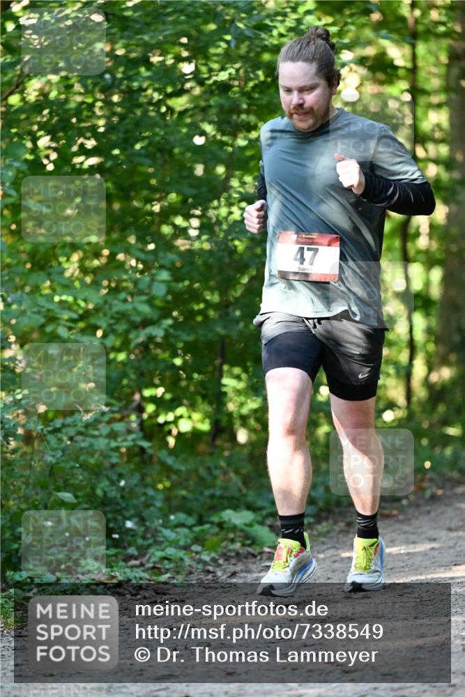 06.10.2024 - Bramfelder Halbmarathon 2024 Dr. Thomas Lammeyer http://msf.ph/oto/7338549 06.10.2024 10:27:28 Laufen 47 meine-sportfotos.de