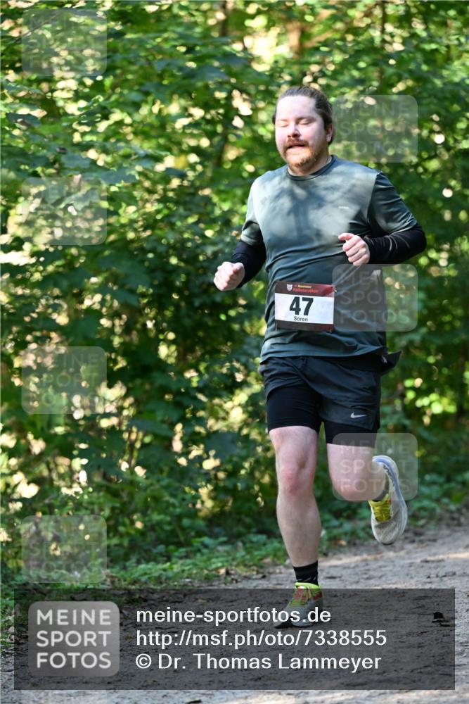 06.10.2024 - Bramfelder Halbmarathon 2024 Dr. Thomas Lammeyer http://msf.ph/oto/7338555 06.10.2024 10:27:28 Laufen 33, 47 meine-sportfotos.de