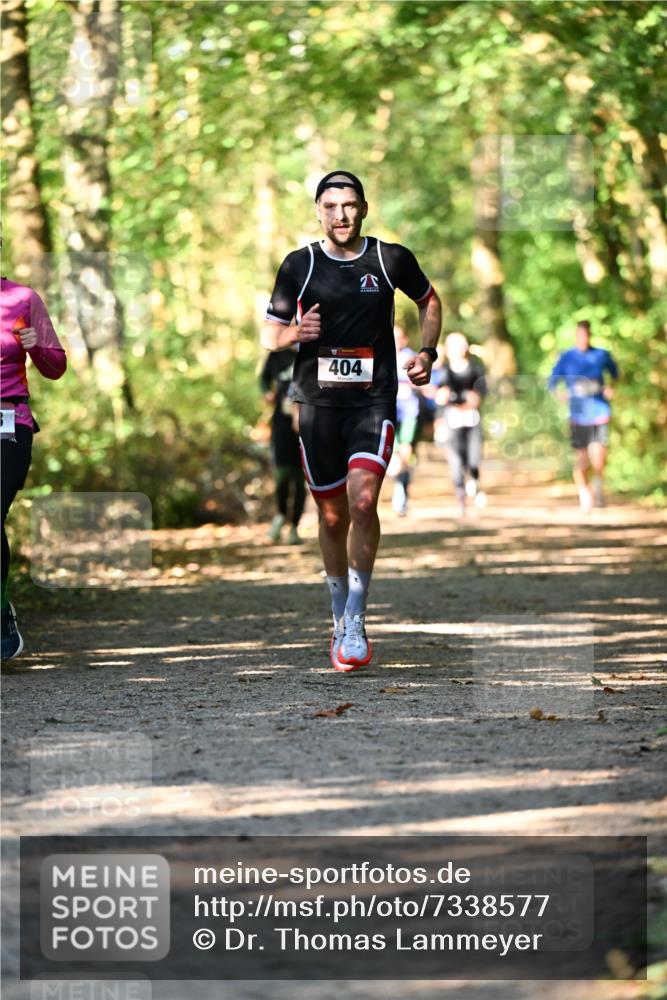 06.10.2024 - Bramfelder Halbmarathon 2024 Dr. Thomas Lammeyer http://msf.ph/oto/7338577 06.10.2024 10:27:46 Laufen 404 meine-sportfotos.de