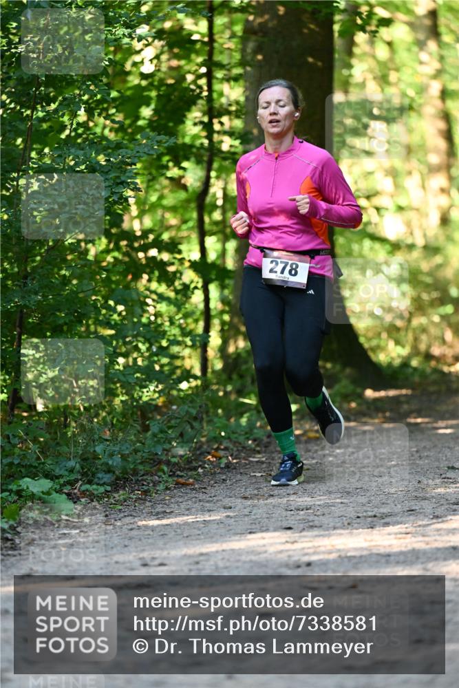 06.10.2024 - Bramfelder Halbmarathon 2024 Dr. Thomas Lammeyer http://msf.ph/oto/7338581 06.10.2024 10:27:48 Laufen 278 meine-sportfotos.de