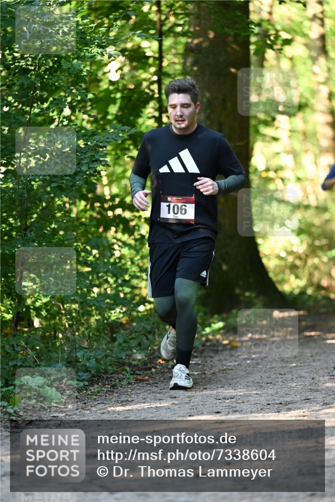 06.10.2024 - Bramfelder Halbmarathon 2024 Dr. Thomas Lammeyer http://msf.ph/oto/7338604 06.10.2024 10:27:55 Laufen 106 meine-sportfotos.de