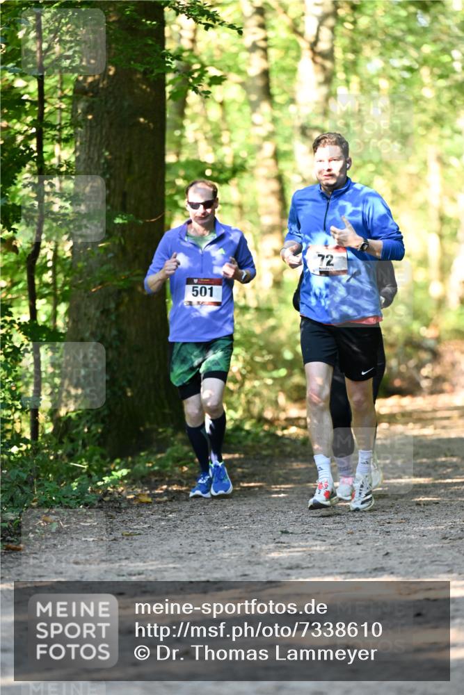 06.10.2024 - Bramfelder Halbmarathon 2024 Dr. Thomas Lammeyer http://msf.ph/oto/7338610 06.10.2024 10:27:57 Laufen 501, 72 meine-sportfotos.de
