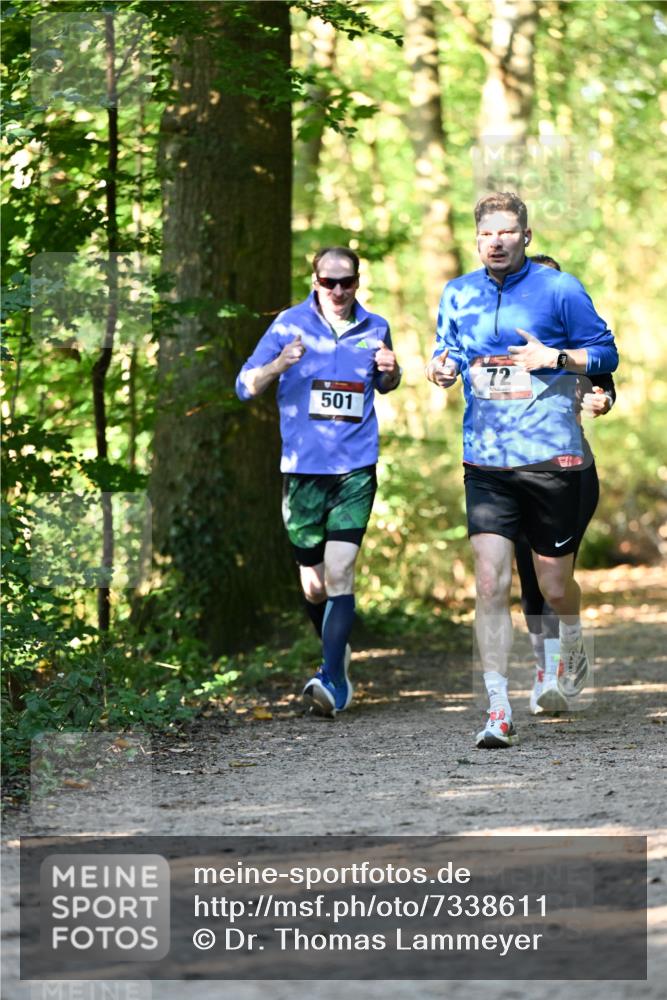 06.10.2024 - Bramfelder Halbmarathon 2024 Dr. Thomas Lammeyer http://msf.ph/oto/7338611 06.10.2024 10:27:57 Laufen 501, 72 meine-sportfotos.de