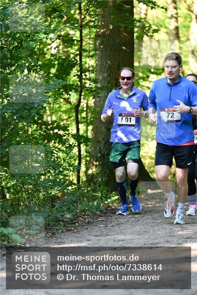 06.10.2024 - Bramfelder Halbmarathon 2024 Dr. Thomas Lammeyer http://msf.ph/oto/7338614 06.10.2024 10:27:57 Laufen 501, 72 meine-sportfotos.de